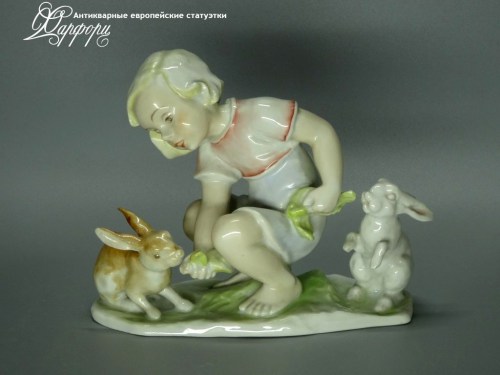 Купить фарфоровую статуэтку Rosenthal Девочка и кролики